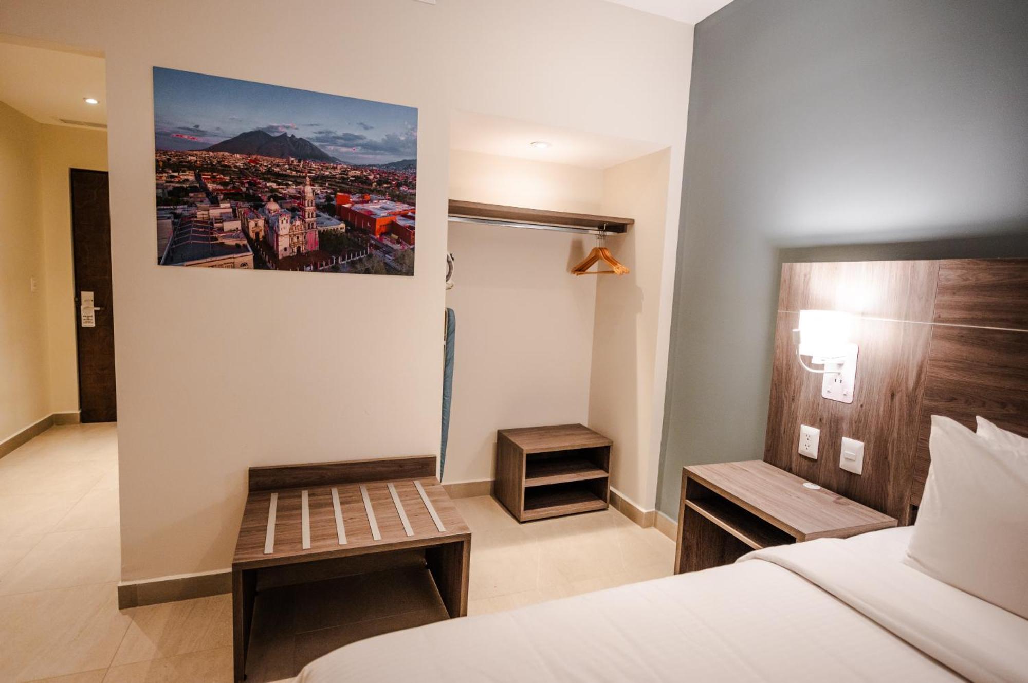 Hotel Centria Μοντερέι Εξωτερικό φωτογραφία